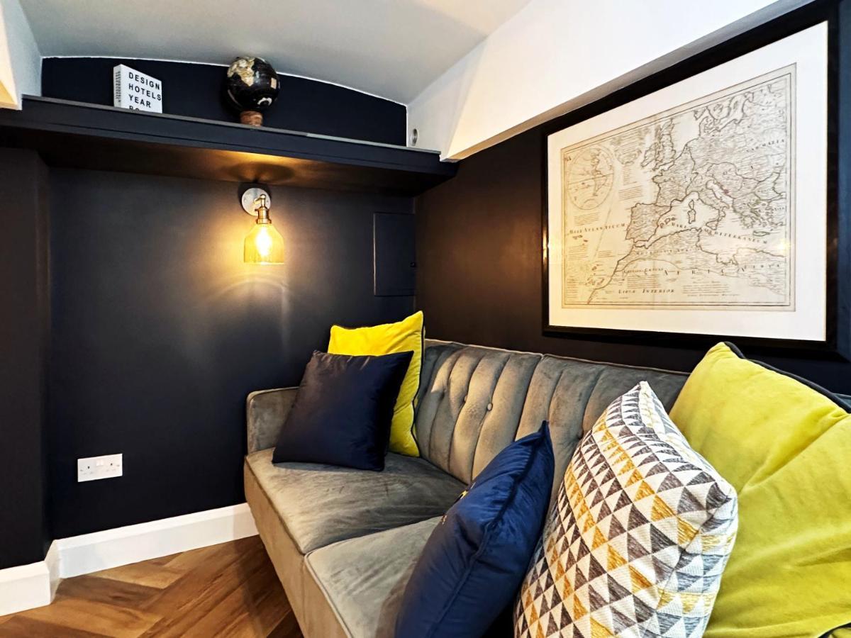 Liam Place Near Hyde Park - 1 Double Bed, 1 Sofa Bed, Spacious Apartment, Private Entrance Londres Exterior foto