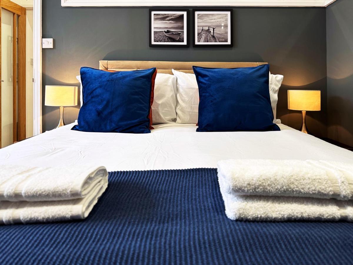Liam Place Near Hyde Park - 1 Double Bed, 1 Sofa Bed, Spacious Apartment, Private Entrance Londres Exterior foto
