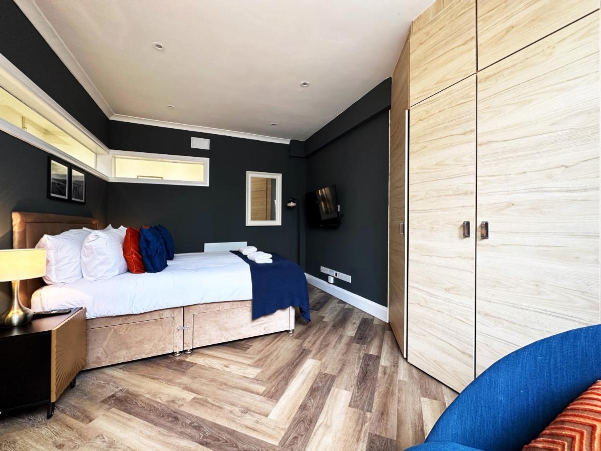 Liam Place Near Hyde Park - 1 Double Bed, 1 Sofa Bed, Spacious Apartment, Private Entrance Londres Exterior foto